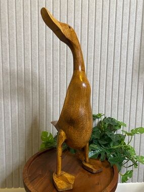 Mid-Century Modern 17” Stylized Hand-carved Wood Duck Sculpture Dcuk